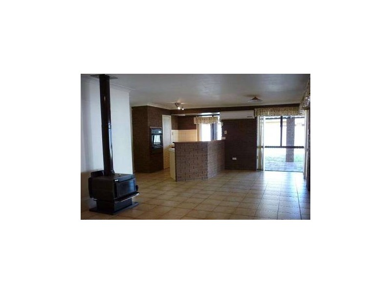 19 Luckhurst Drive, Mandurah WA 6210