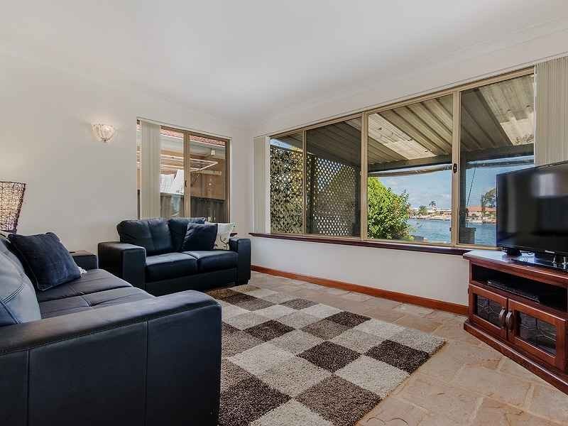 14 Kiap Road, South Yunderup WA 6208