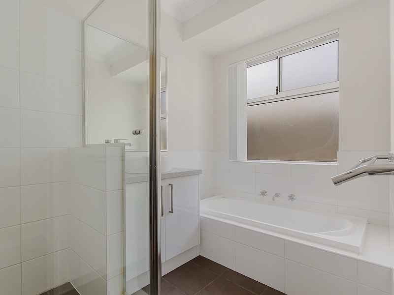 30 Vaucluse Way, Coodanup WA 6210