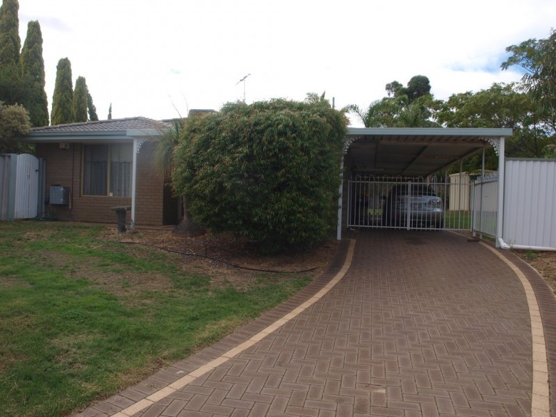 18 Herald Rise, Greenfields WA 6210