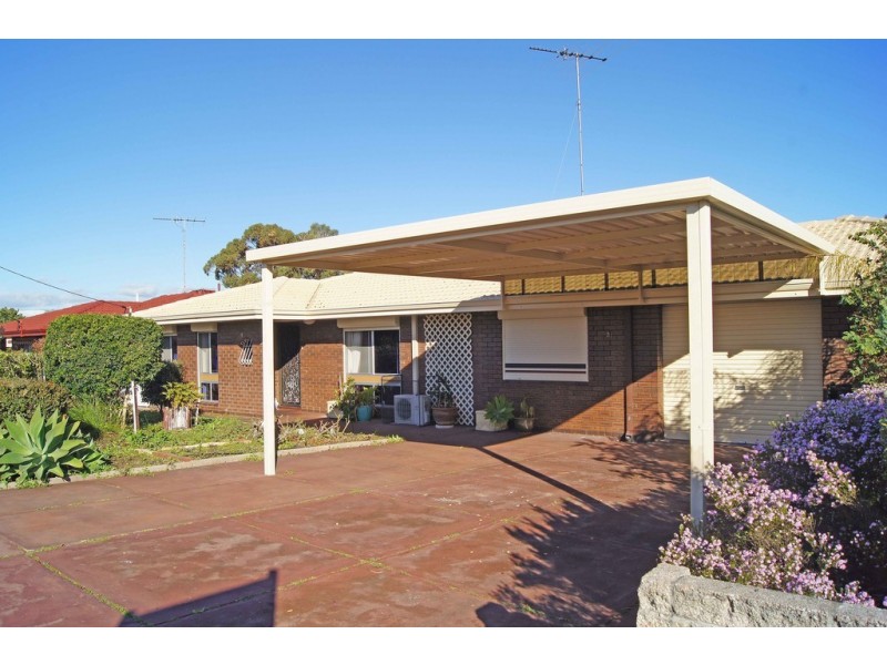 31 Churchill Avenue, Dudley Park WA 6210