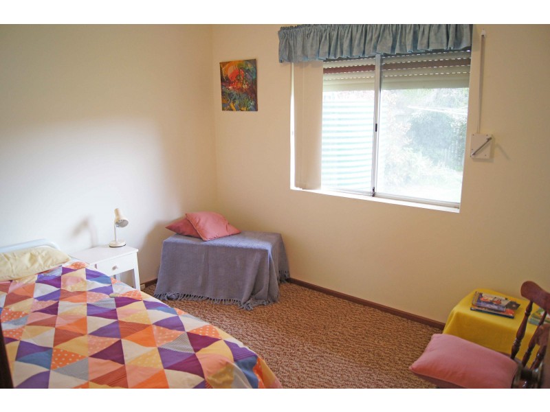 31 Churchill Avenue, Dudley Park WA 6210