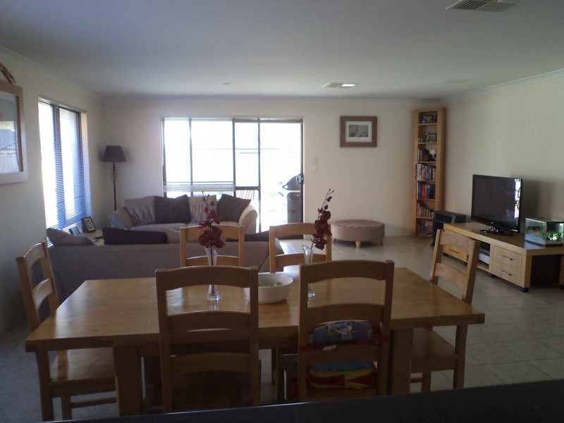 23 Mariposa Avenue, Secret Harbour WA 6173