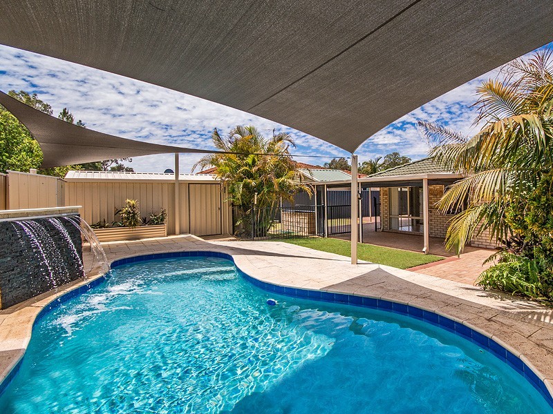 12 Manya Close, Greenfields WA 6210