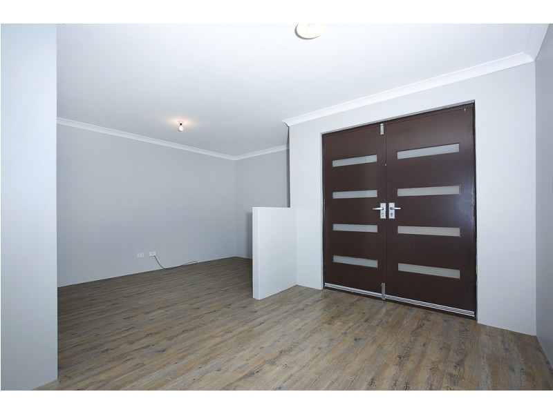 20 Len Howard Drive, Erskine WA 6210