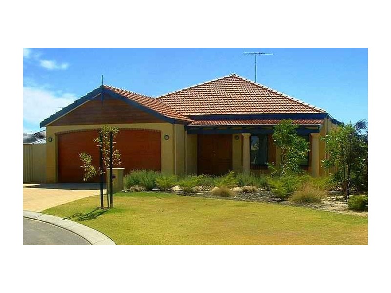 6 Blackswan View, Dudley Park WA 6210