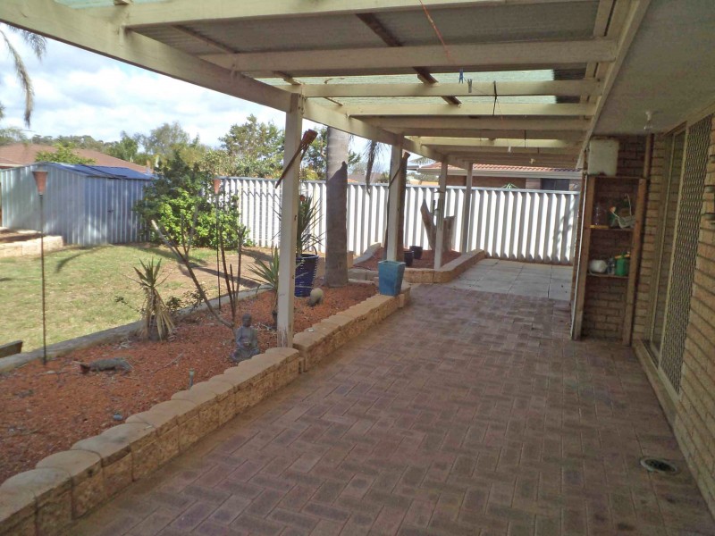 22 Olinda Court, Greenfields WA 6210