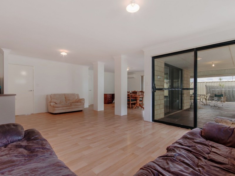 41 Farmer Loop, Pinjarra WA 6208