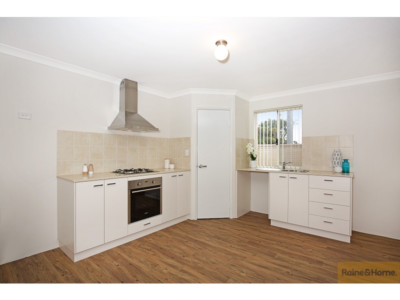 Unit 20/22 Kwella Entrance, Greenfields WA 6210