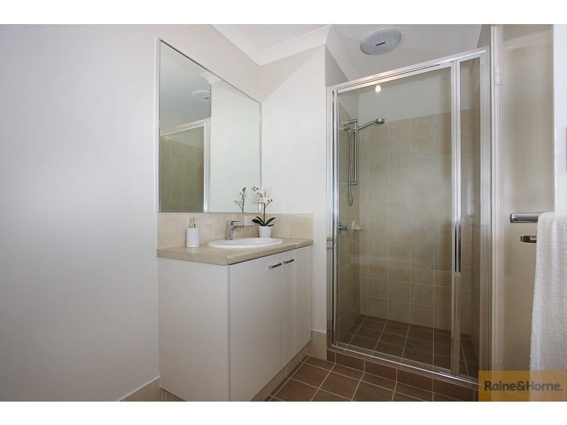 Unit 20/22 Kwella Entrance, Greenfields WA 6210