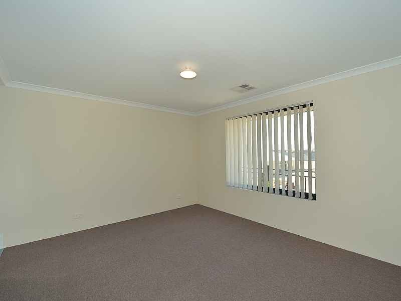 14 Arawatta Loop, Madora Bay WA 6210