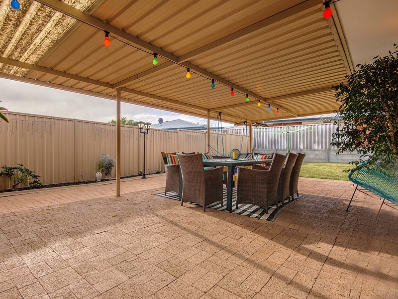 234 McLarty Road, Halls Head WA 6210