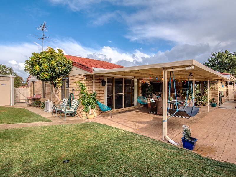 234 McLarty Road, Halls Head WA 6210