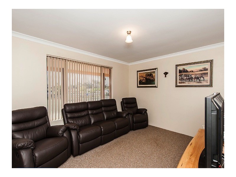 23 San Simeon Way, West Pinjarra WA 6208
