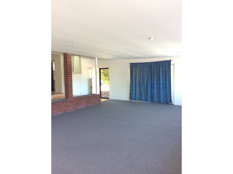 23 Thomson Street, Mandurah WA 6210