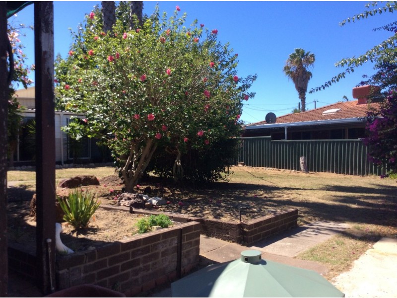 23 Thomson Street, Mandurah WA 6210