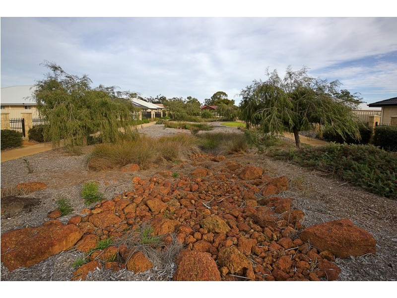 23 Coopers Mill Way, Ravenswood WA 6208