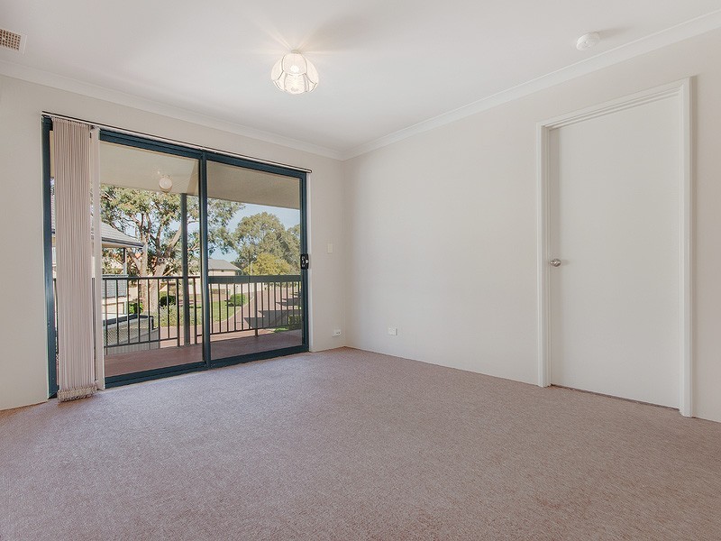 15/70 Waldron Blvd, Greenfields WA 6210