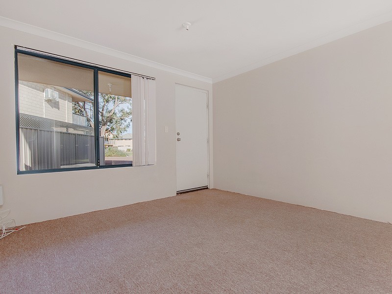 15/70 Waldron Blvd, Greenfields WA 6210