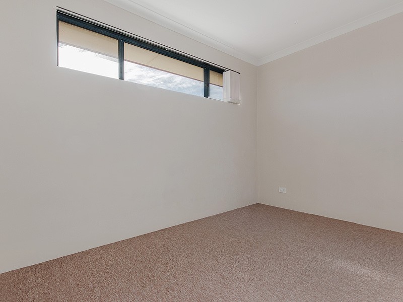 15/70 Waldron Blvd, Greenfields WA 6210