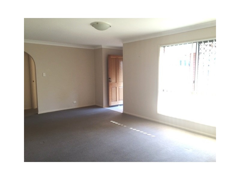 4 Kennet Place, Carina QLD 4152