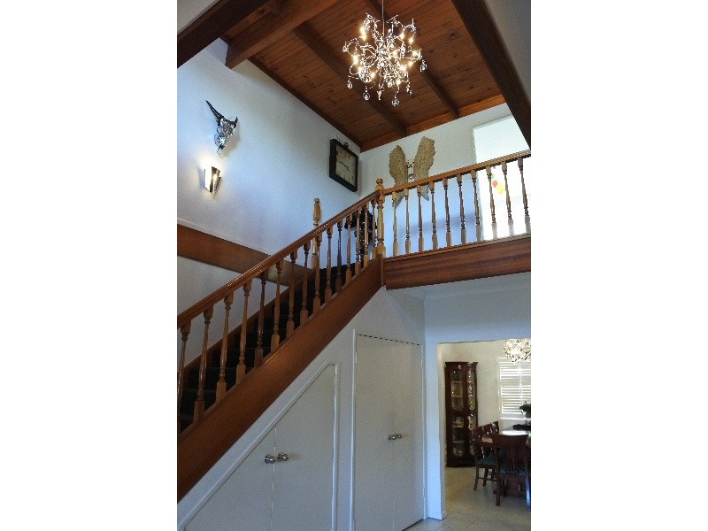 4 Brodick Street, Carindale QLD 4152