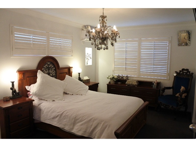 4 Brodick Street, Carindale QLD 4152