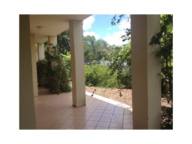 1/34 Elliott Street, Hawthorne QLD 4171