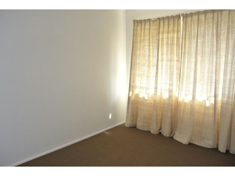 2/106 Oates Avenue, Holland Park QLD 4121