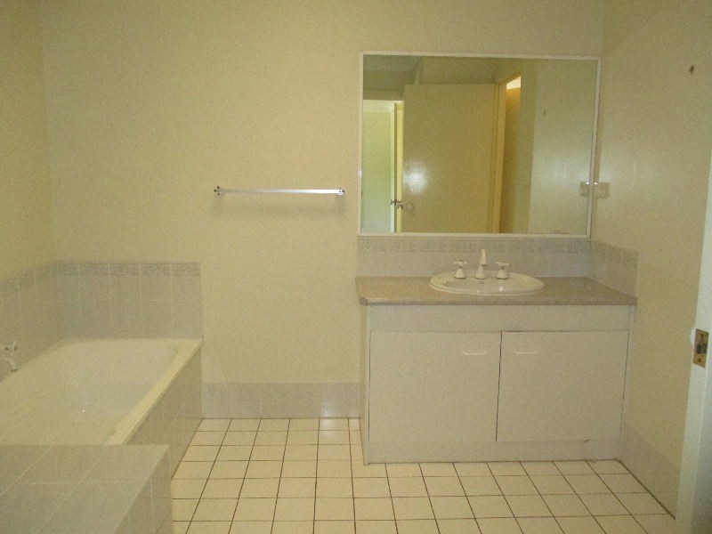 1/76 Clarendon Street, East Brisbane QLD 4169