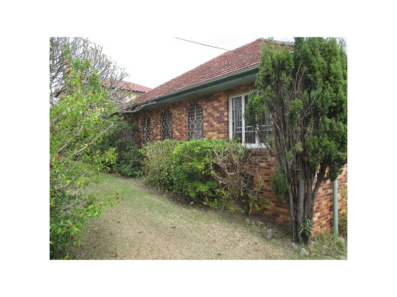 2/112 Central Avenue, St Lucia QLD 4067