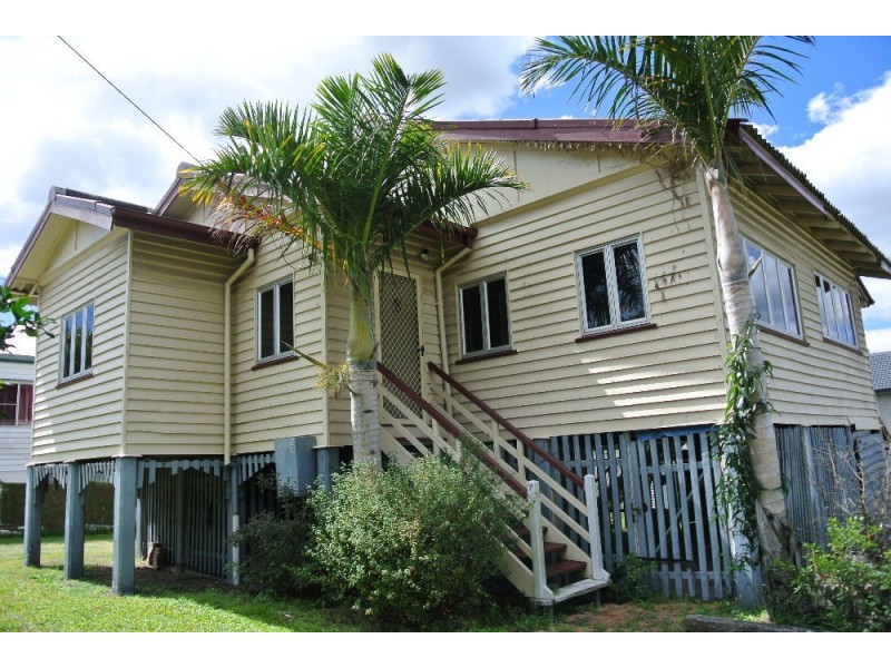 7 Dickenson Street, Carina QLD 4152