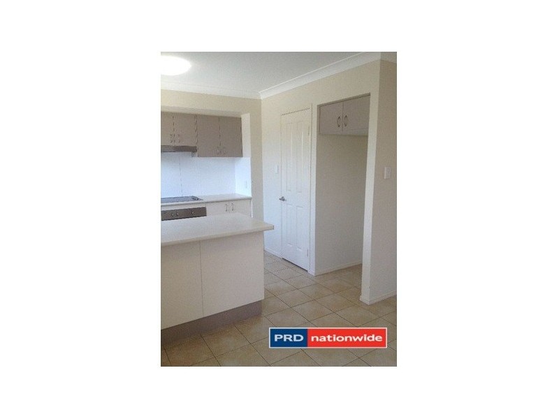 2/5 Hilltop Court, Carina QLD 4152