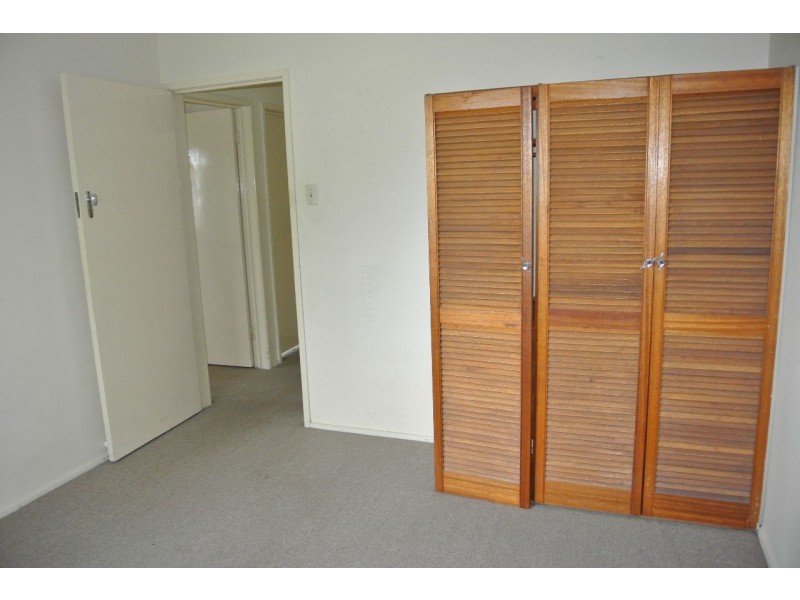 90 Stanton Street, Cannon Hill QLD 4170