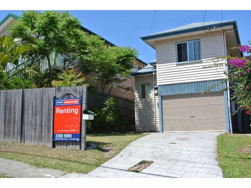 69 Stanley Road, Camp Hill QLD 4152