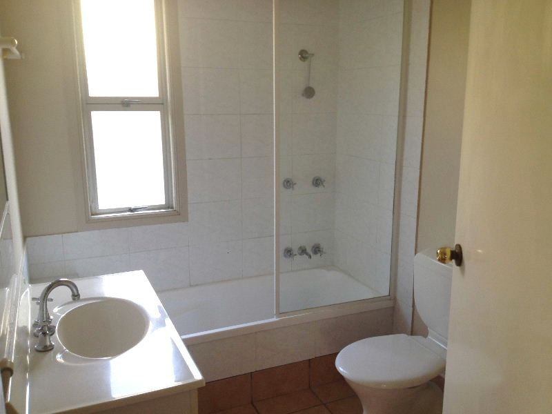 69 Stanley Road, Camp Hill QLD 4152