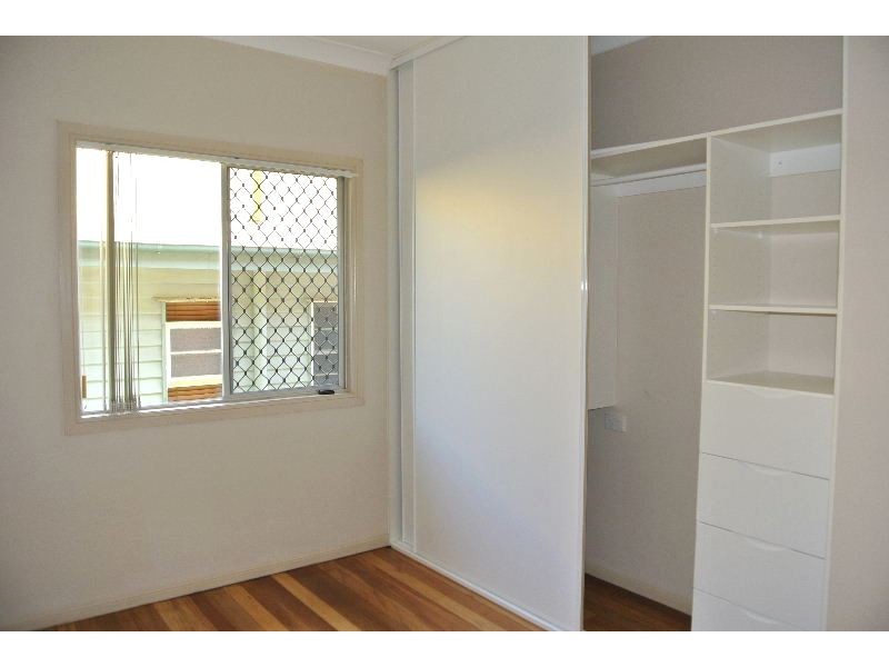 69 Stanley Road, Camp Hill QLD 4152