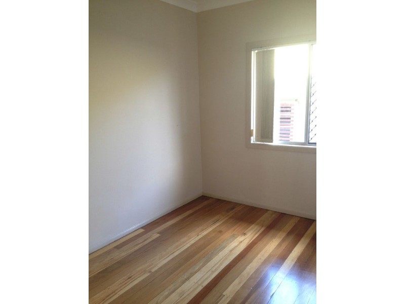 69 Stanley Road, Camp Hill QLD 4152