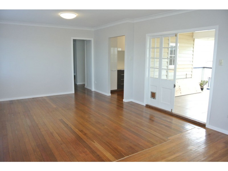 2/53 Arrowsmith, Camp Hill QLD 4152