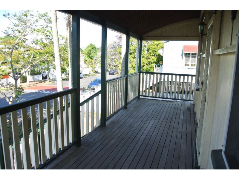 139 Temple Street, Coorparoo QLD 4151