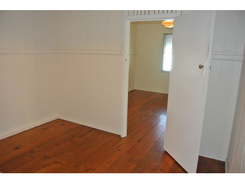 139 Temple Street, Coorparoo QLD 4151