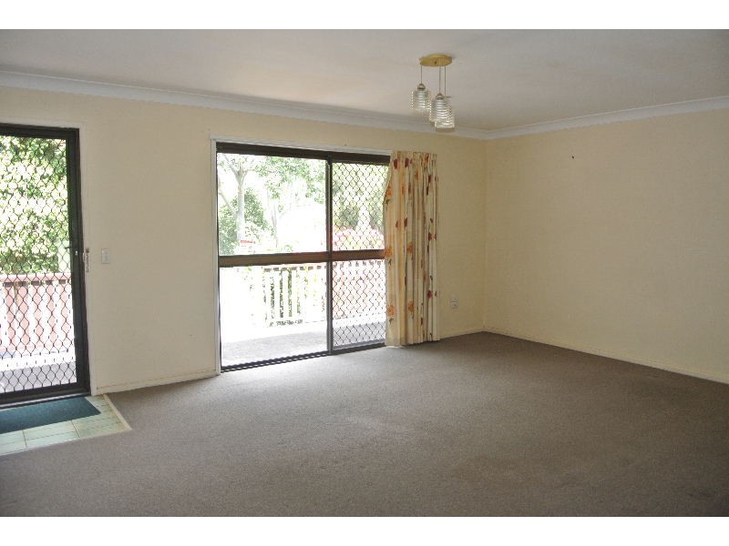 51 Bedivere Street, Carindale QLD 4152