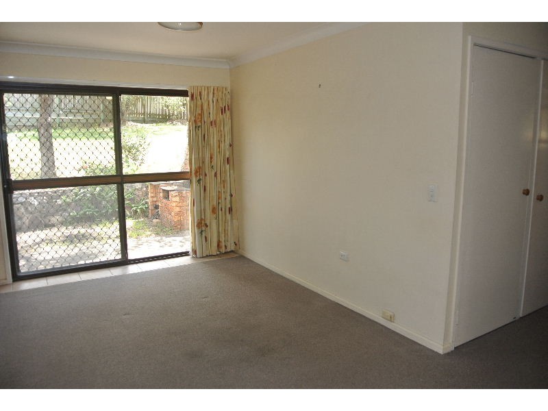 51 Bedivere Street, Carindale QLD 4152