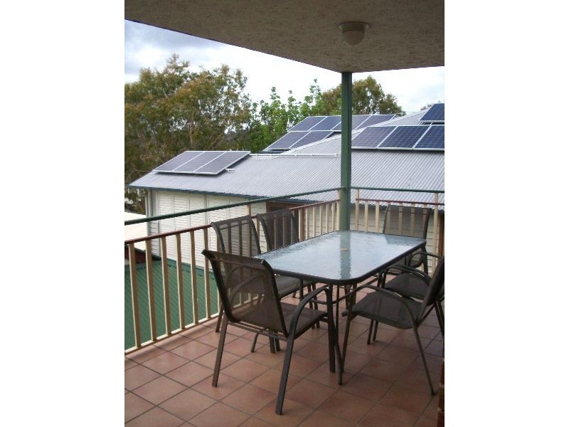 45 McLay Street, Coorparoo QLD 4151