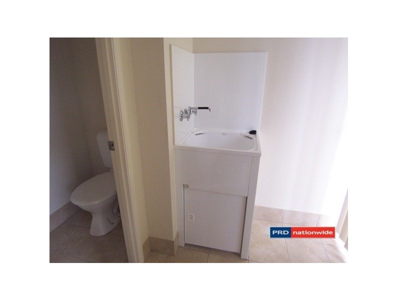 2/5 Hilltop Court, Carina QLD 4152