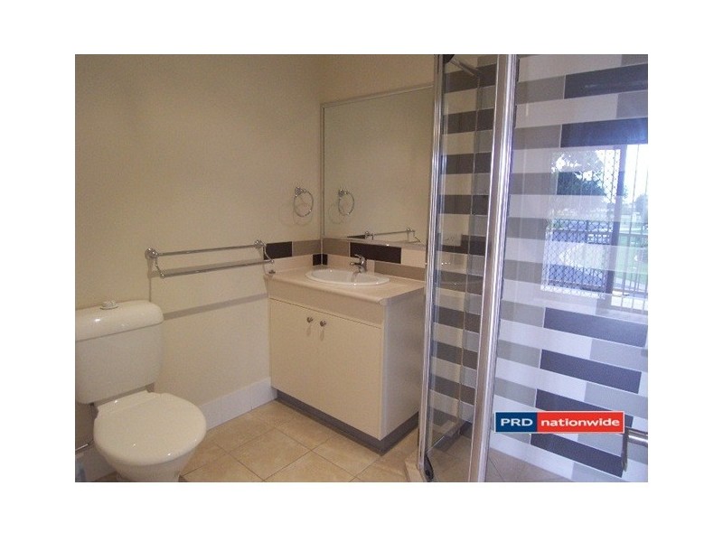 2/5 Hilltop Court, Carina QLD 4152