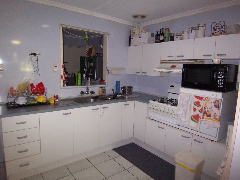 21 Bineen Street, Carina QLD 4152