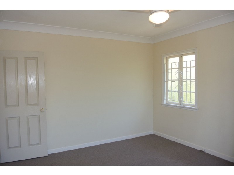 52 Arrol Street, Camp Hill QLD 4152