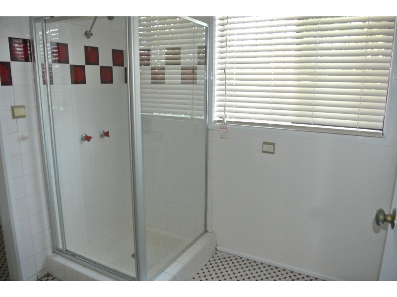 24 Hartigan Street, Belmont QLD 4153