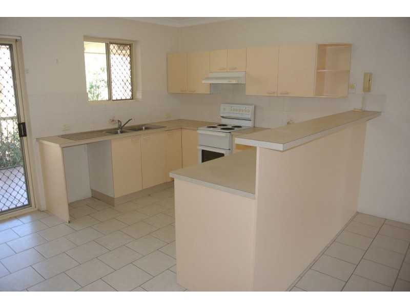 5/16 Dickenson Street, Carina QLD 4152